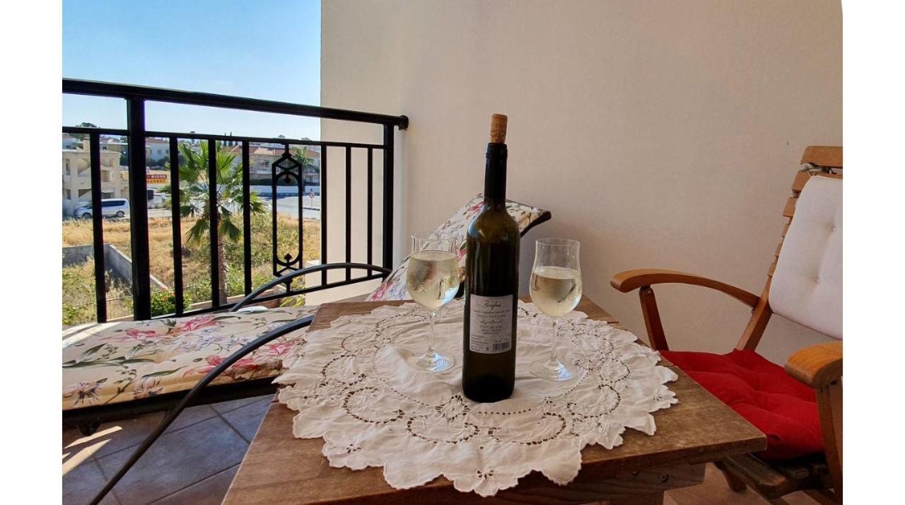 Petras Cozy Nest, 1-Bedroom Apt., Paphos-Universal Εξωτερικό φωτογραφία