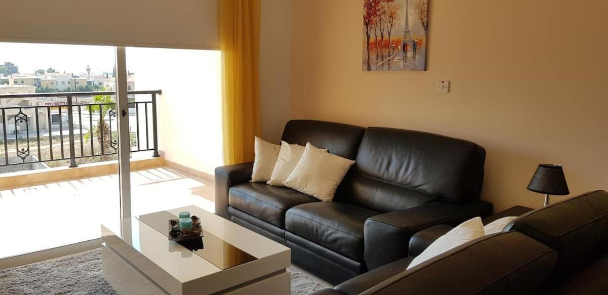 Petras Cozy Nest, 1-Bedroom Apt., Paphos-Universal Εξωτερικό φωτογραφία